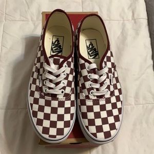 Vans Authentic Checkerboard/Maroon Men’s 6.0 Women’s 7.5